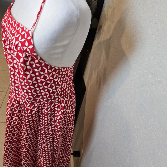 LOFT Women’s Red And White Multi Strap Pinwheel Tie Back Sundress Size 10 - Picture 3 of 8
